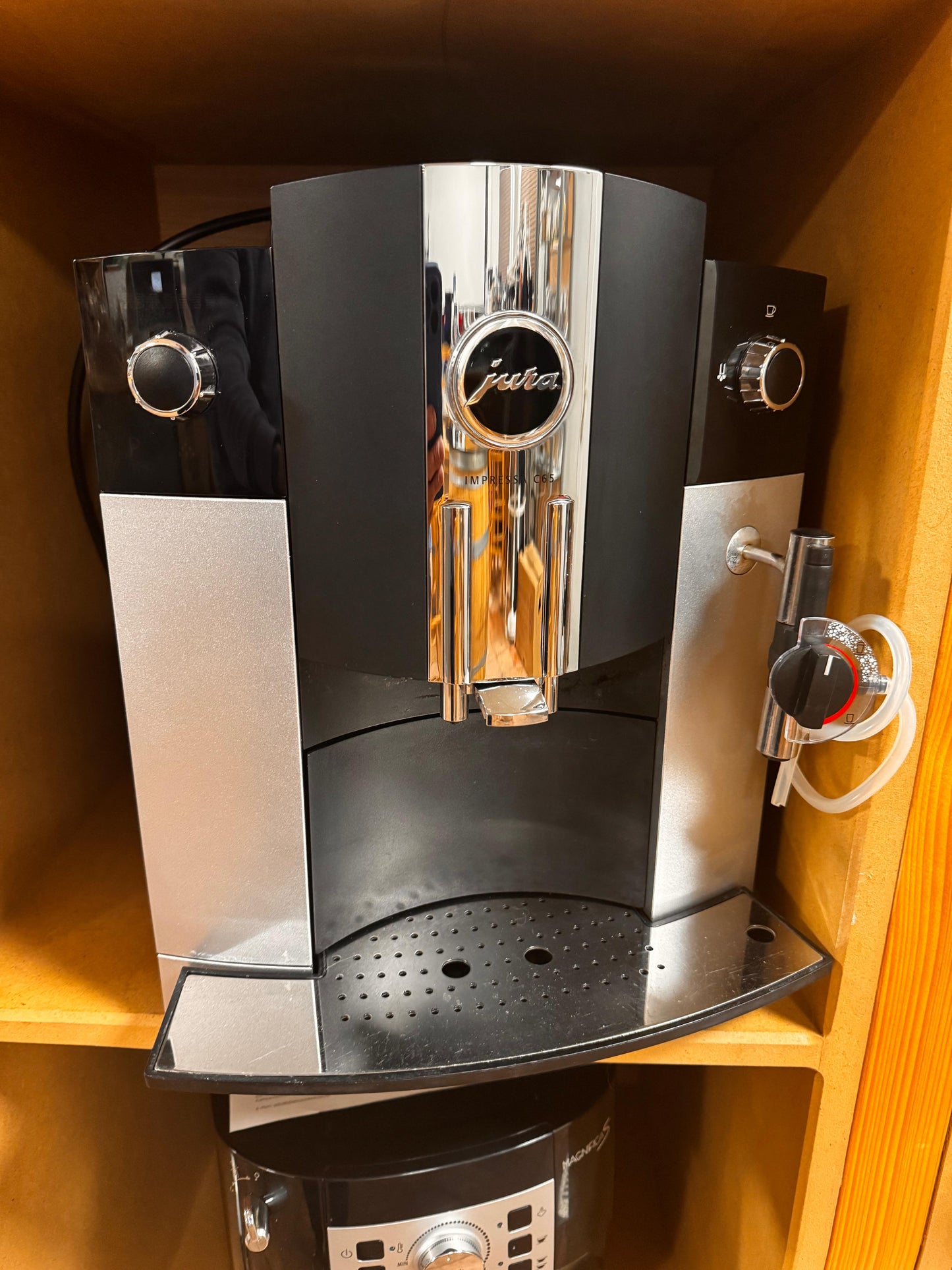 JURA IMPRESSA C65 – gebraucht, geprüft und gewartet