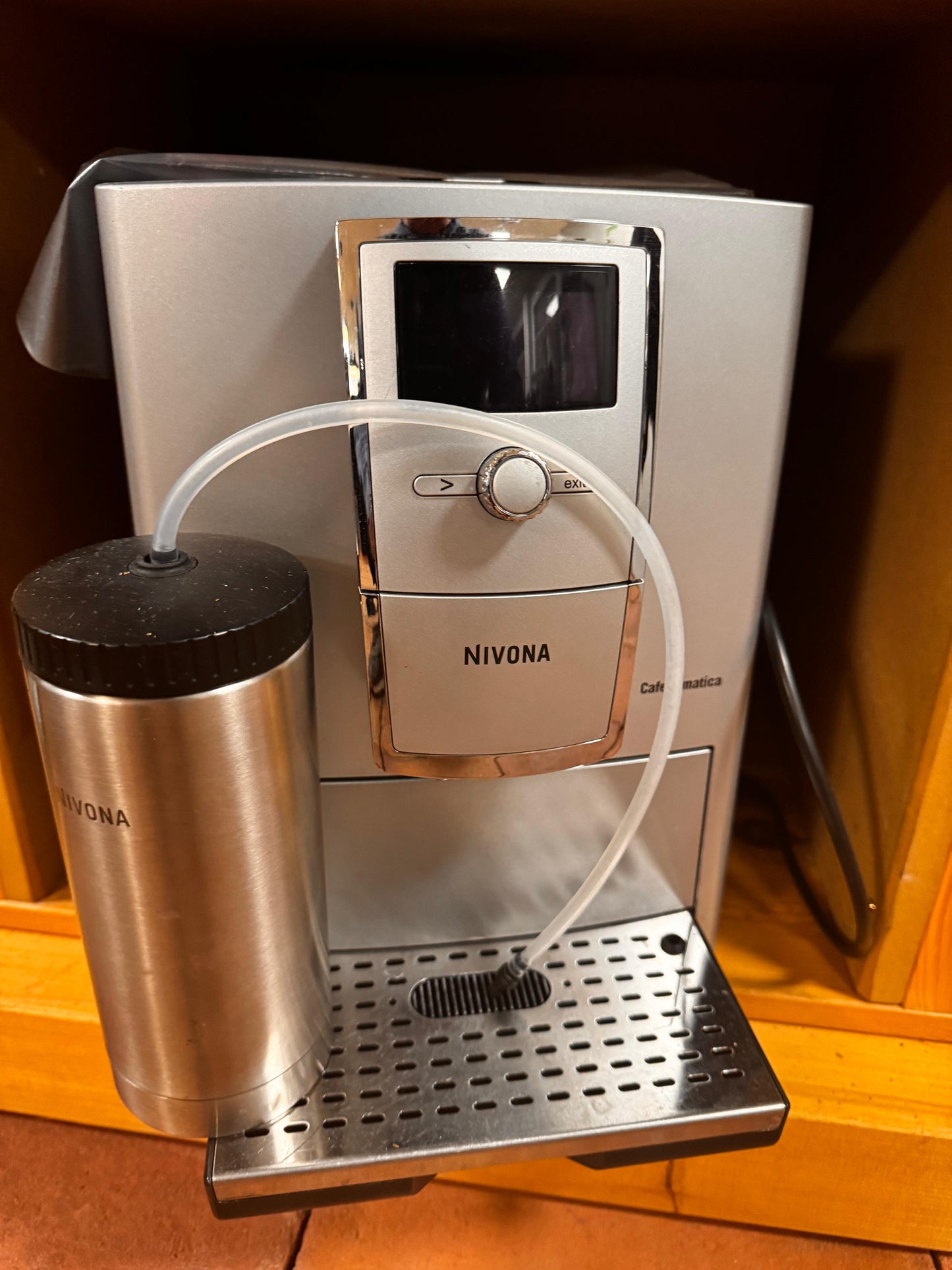 Nivona CafeRomatica NICR 842 Gebrauch und Geprüft