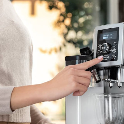 DeLonghi ECAM 23.466.S Kaffeevollautomat | gewartet | 12 Monate Gewährleistung